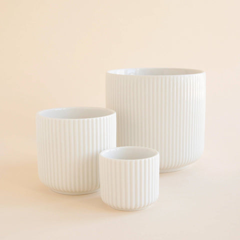 Lucy Pot | White