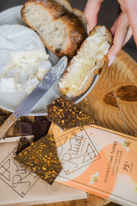 Honeycomb Toffee Dark Chocolate Bar 75% Cacao