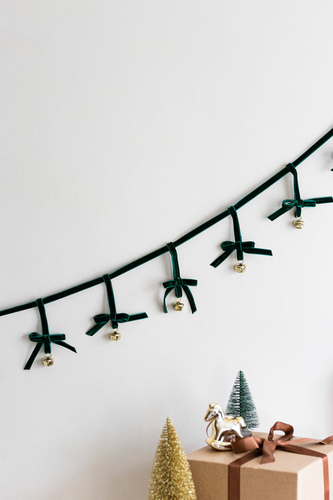Christmas Velvet Chain Ribbon Bells