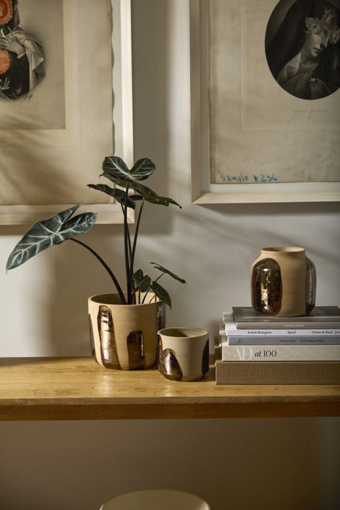 Bronze Brushstroke Pot