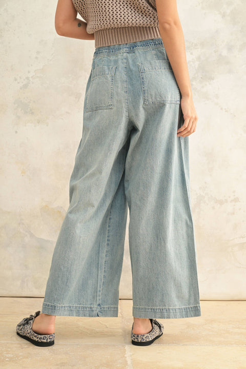 ELASTIC BAND DENIM PANTS